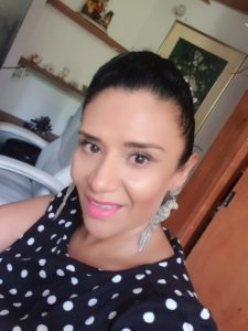 Carolina Cardenas es una de las pares designadas por el Consejo Nacional de Acreditación y visitará a Los Libertadores.